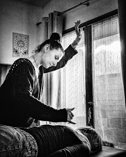 Pagan Volva, Praticien De Médecine Alternative à Nice