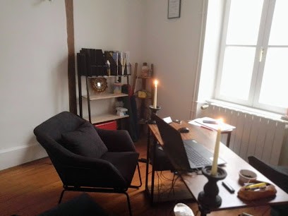 Cindy Jacinto (EI) Sophrologue Et Psychopraticienne, Praticien de Médecine Alternative à Issoudun