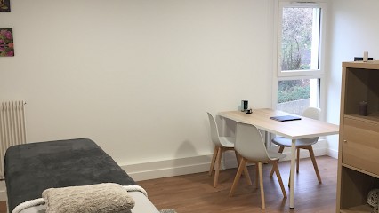 Sandra Schrag, Praticien de Médecine Alternative à Unieux