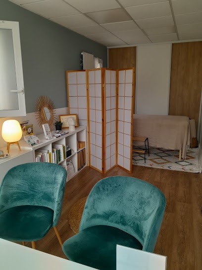 Anne Roquette - Naturopathe, Réflexologue, Chi Nei Tsang, Drainage Lymphatique Vodder - Sqy Voisins Le Bretonneux, Praticien de Médecine Alternative à Voisins-le-Bretonneux