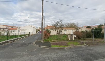 Bouron Martine, Praticien de Médecine Alternative à Rochefort