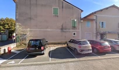 Le Cab', Praticien de Médecine Alternative à Clessé