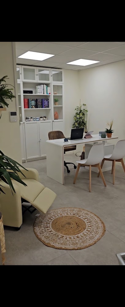 Sophrologue Naturopathe Praticien De Médecine Alternative à Cannes