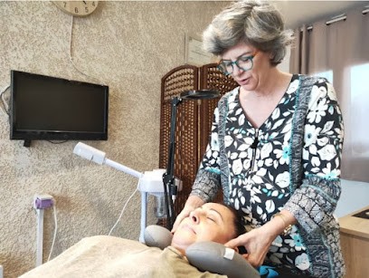 Christiane Breso | Sophrologue & Energeticienne | Access Bar | LahoChi | Marseille, Praticien de Médecine Alternative à Marseille 15