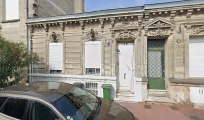 Sarah Lagarde - Naturopathe Psycho-énergéticienne, Praticien de Médecine Alternative à Talence