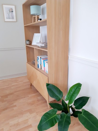 Virginie Pelletier- Naturopathe, Psycho-énergéticienne, Praticienne Janzu, Praticien de Médecine Alternative aux Herbiers