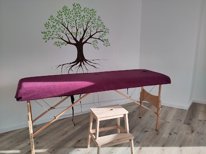 Adeline Rousseau, Praticien de Médecine Alternative à Serre-les-Moulières