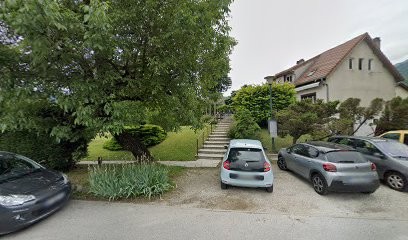 Laurine Pineau, Naturopathe - Vestiaire Naturel, Praticien de Médecine Alternative à Crolles