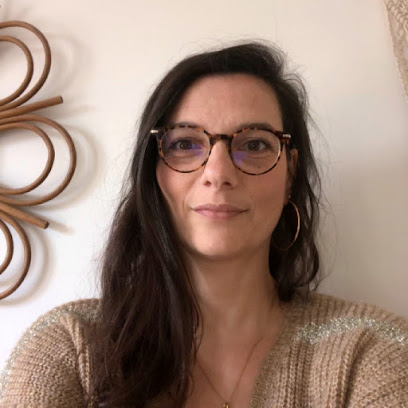 Laetitia Lardiere Naturopathe Et Praticienne En Réflexologie En Énergétique Chinoise Sucé Sur Erdre Praticien De Médecine Alternative à Sucé-sur-Erdre