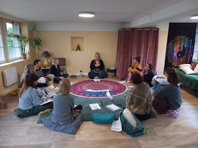 ️☀️ Virginie Ameguerison/ Medium/ Enseignante Spirituelle/Constellations Familiales Et Systémique ☀️, Praticien De Médecine Alternative à Bonneville