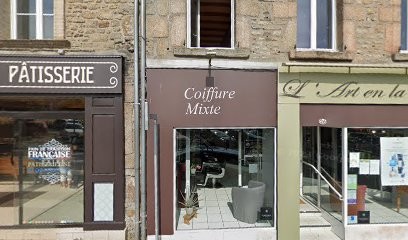 L'esprit du ruisseau, Réflexologue à Saint-Pierre-Église