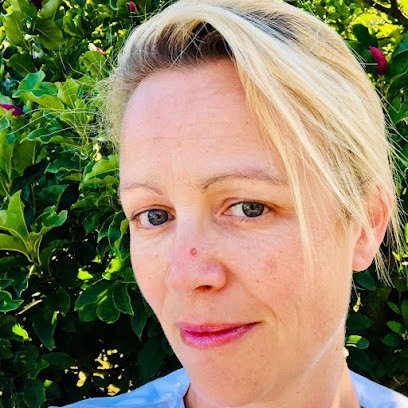 celine corbet reflexologue, Réflexologue à Taden