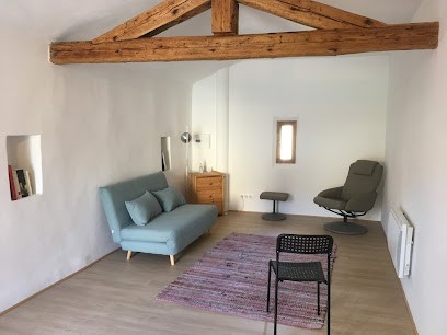 Léa Coscioli Praticienne Sophrologue (titre RNCP), Praticien de Médecine Alternative à Roquevaire