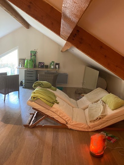 Marie Annick Borie, Praticien de Médecine Alternative à Antony