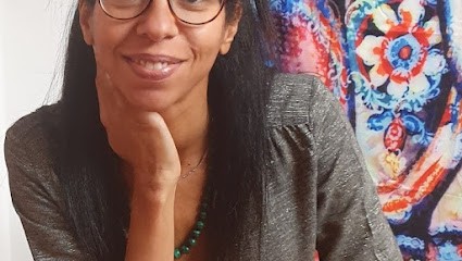 Ayito N'GUEMA - Naturopathe, Praticien de Médecine Alternative à Ongles