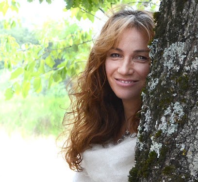 Claire Bajen-castells, Praticien de Médecine Alternative à Damiatte