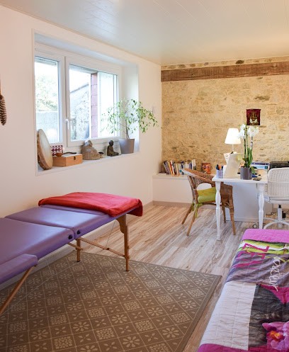 EnergieOnaturel, Praticien de Médecine Alternative à Saint-Martin-des-Noyers