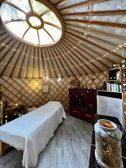 Nathalie Chauvel ISAÏS, Praticien de Médecine Alternative à Simiane-Collongue