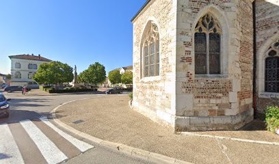 Ophélie LADRIL Naturopathie - Réflexologue - Massage Amma assis - À domicile secteur Villars-les-Dombes, Praticien de Médecine Alternative à Villars-les-Dombes