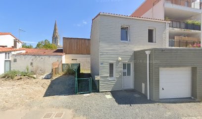 Veronique Nicolas, Praticien de Médecine Alternative aux Sorinières