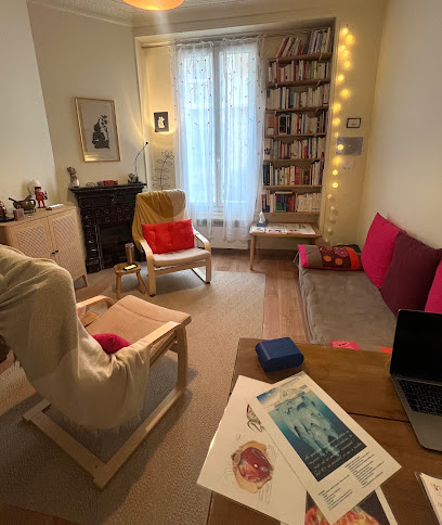 Mélusine Bildstein - Hypnogyn, Hypnose Femme, Hypnothérapeute, Hypnocoach Et Doula À Issy-Les-Moulineaux Service D'hypnothérapie à Issy-les-Moulineaux