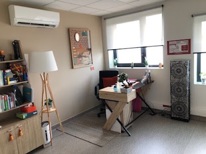 Christine Thomas sophrologue enfants ados adultes aux Sables d'Olonne, Praticien de Médecine Alternative à Château-d'Olonne