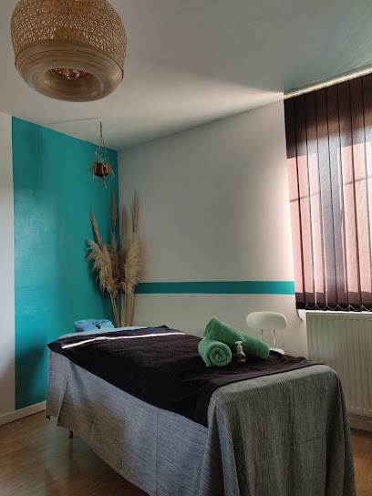 Domitille PETIT, Praticien de Médecine Alternative à Sotteville-lès-Rouen