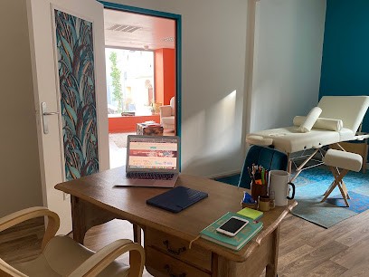 Holis'Tilly - Naturopathe & Suivi Sportif, Praticien de Médecine Alternative à Givry