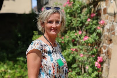 BOURDET Marylène Thérapeute Psycho-Corporelle Libération Stress & Massothérapeute, Praticien de Médecine Alternative à Indre