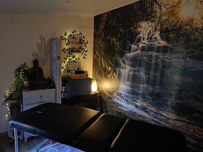 Sandrine Delassasseigne Sophrologue/Thérapeute Énergétique/Praticienne en massage Bien-être De la Plume aux Sens, Praticien de Médecine Alternative à Gretz-Armainvilliers