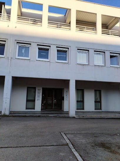 Céline Girard, Praticien de Médecine Alternative à Lons-le-Saunier