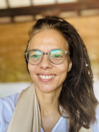 Teaki Dupont-Teikivaeoho Maître-Praticienne Hypnose, Service D'hypnothérapie à Paris 16