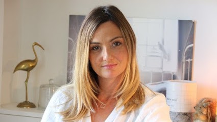 Laure CALMETTES - Sophrologue, Praticien de Médecine Alternative à Paris 07