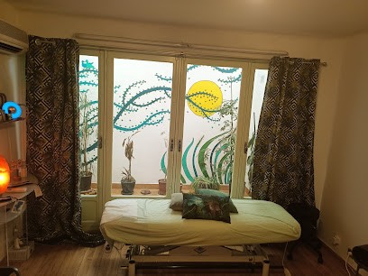 Giuseppi Elisabeth, Praticien de Médecine Alternative à Marseille 14