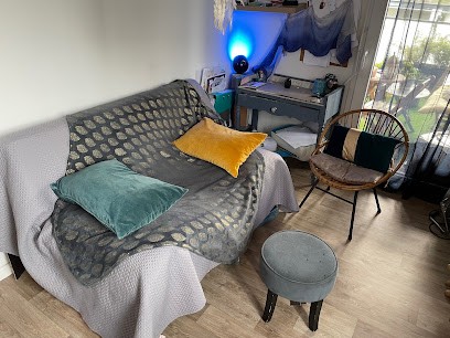 Marie Groualle, Hypnothérapeute, Hypnothérapeute à Cenon