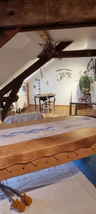 Natyfée énergéticienne Guérisseuse Massages énergétiques, Praticien de Médecine Alternative à Montluçon