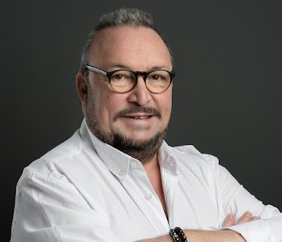 Olivier STICHELBAUT Magnétiseur Soins énergétiques Et Holistique Géobiologue, Praticien de Médecine Alternative à Levallois-Perret