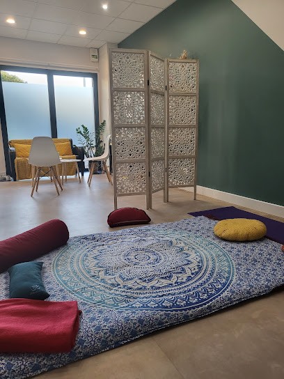 Yoga Et Shiatsu Rêvesdezen, Praticien de Médecine Alternative à Saint-Martin-de-Crau