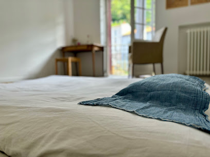 Camille Gillier Shiatsu Cho Wa, Praticien De Médecine Alternative à Foix