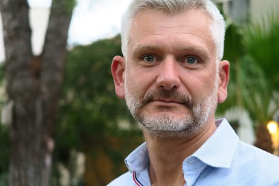 Hypnose Béziers - Sébastien ESTEVE - Thérapies Brèves, Hypnothérapeute à Béziers