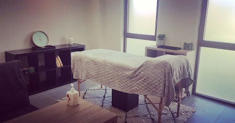 Zoé Ouali Leethérapie & Magnétisme, Praticien de Médecine Alternative à Saint-Georges-sur-Baulche