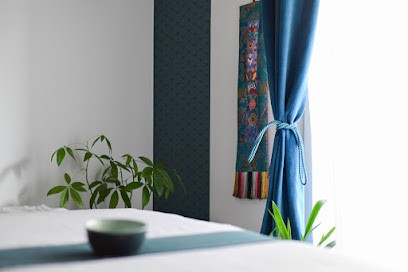 Corinne ANGOT - Praticienne en Shiatsu et massages bien-être, Praticien de Médecine Alternative à Saint-Ouen