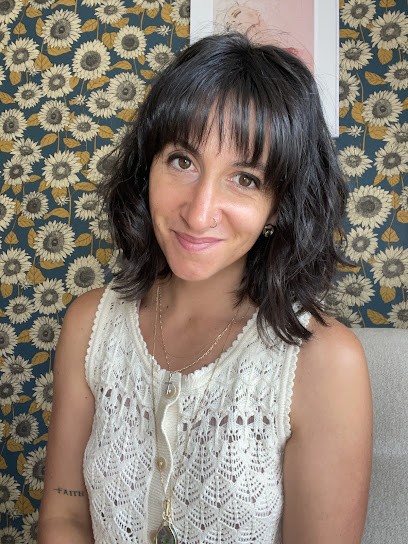 Virginie Brunet Naturopathe & Masseuse, Praticien de Médecine Alternative à Rétaud