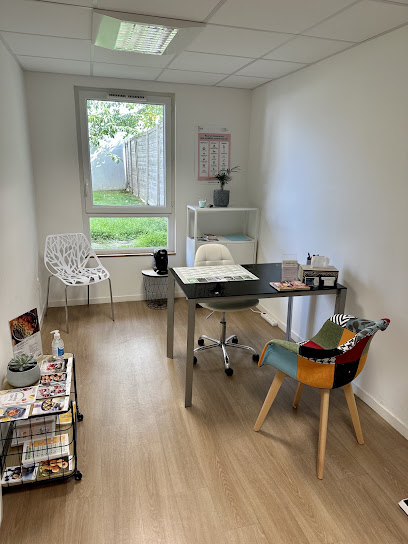 Sophrologue Nantes - Tommy Vallet, Praticien De Médecine Alternative à Nantes