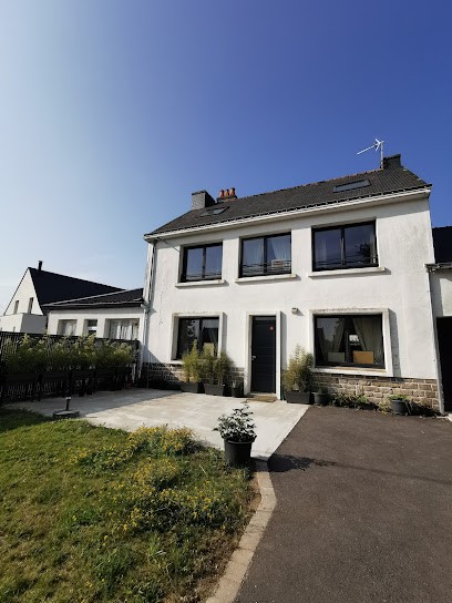 Ostéo-magnetisme à Domicile. . ., Praticien de Médecine Alternative à Theix-Noyalo