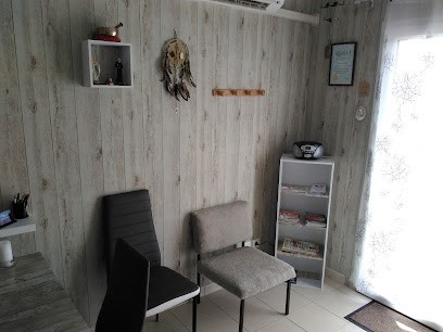 Launay Stéphane, Praticien de Médecine Alternative à La Feuillie