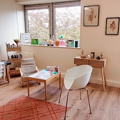 Célia Binet Sophrologue - Thérapie Brève CAEN, Praticien de Médecine Alternative à Caen