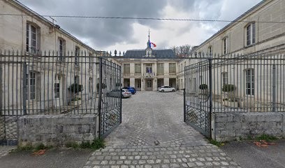 Aline Jung Sophrologue Psychopraticienne Intervenante QVCT En Entreprise, Praticien de Médecine Alternative à Saintes