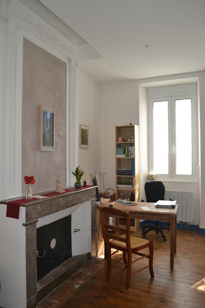 Sagesse Et Petits Pas, Praticien de Médecine Alternative à Saint-Germain-du-Puch