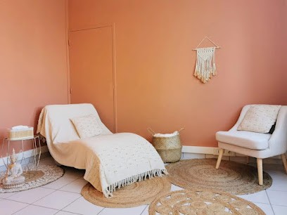 Cabinet Lumières De L'Âme - Emilie LEONETTI - Libération émotionnelle - (Ré)alignement à Soi - Développement Personnel, Praticien de Médecine Alternative à Chamboeuf